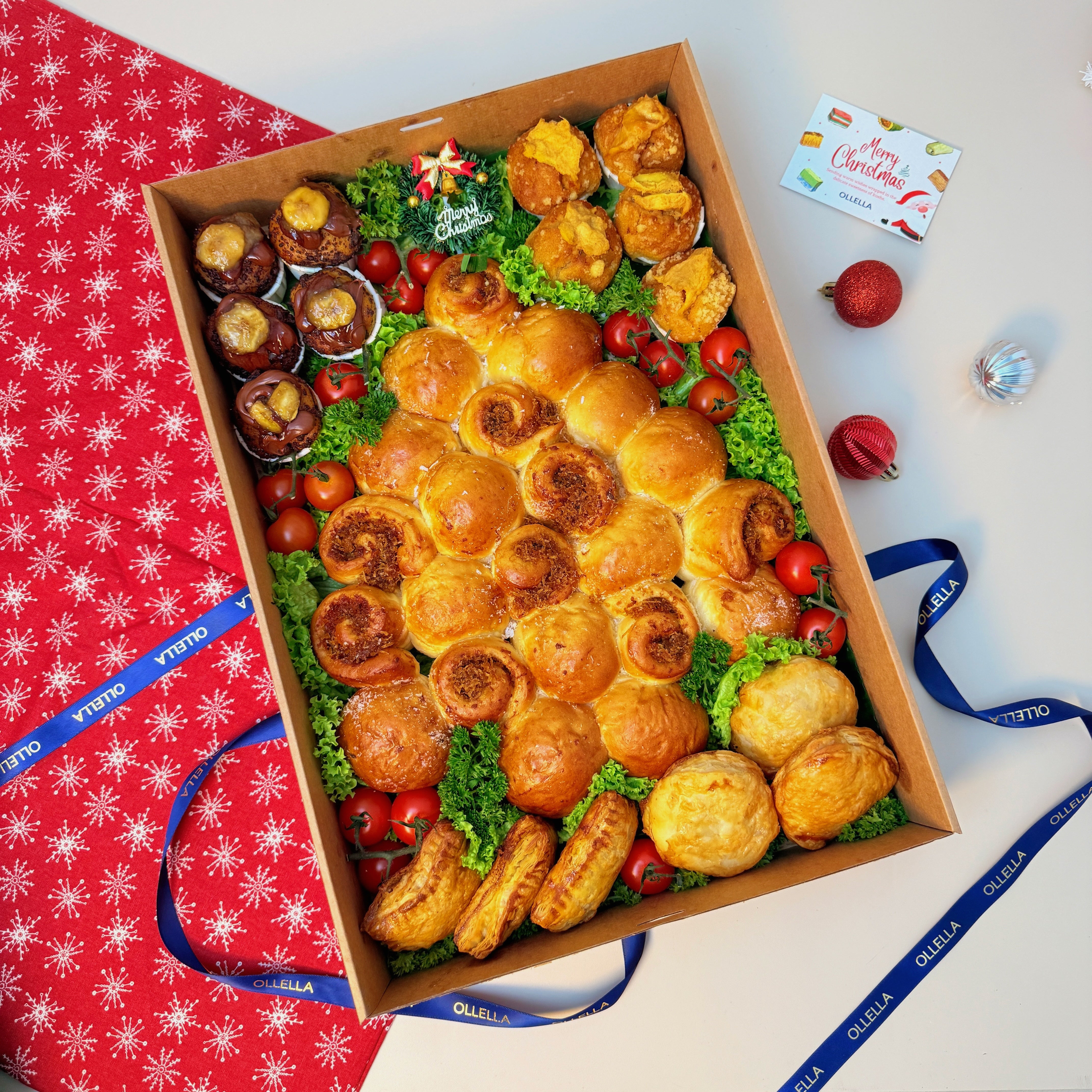 Santa’s Brioche Box