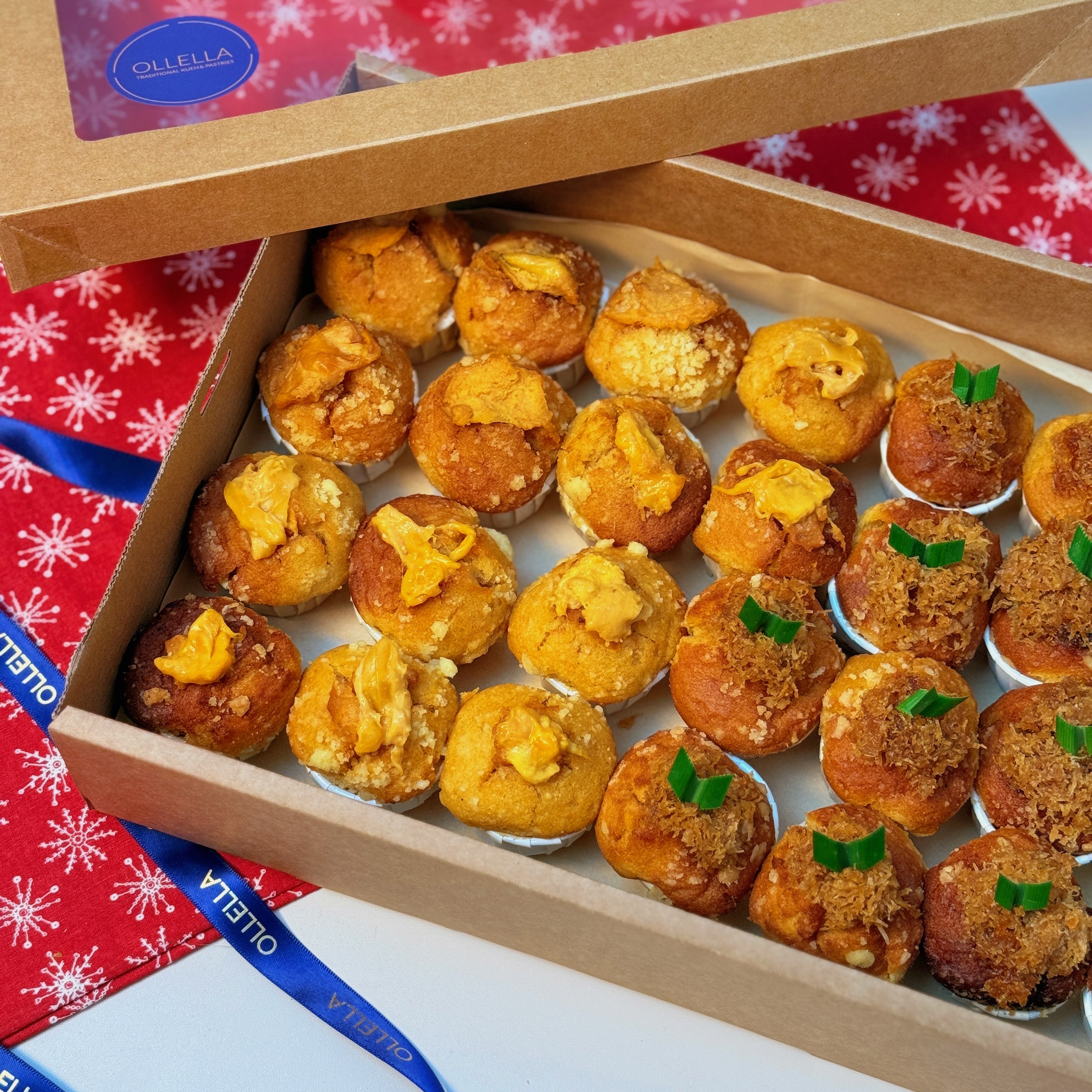 28 pcs mini muffins (Christmas Edition)